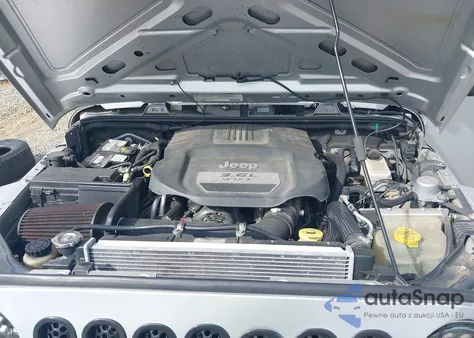 2012 Jeep Wrangler Unlimited Sport из США, поврежденный, VIN 1C4HJWDG8CL246808